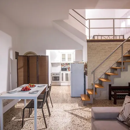 Exclusive Seaside Retreat With Shared Pool & Private Beach Access Palaiokastro  Exteriér fotografie