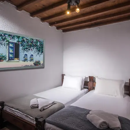 Exclusive Seaside Retreat With Shared Pool & Private Beach Access Palaiokastro  Exteriér fotografie