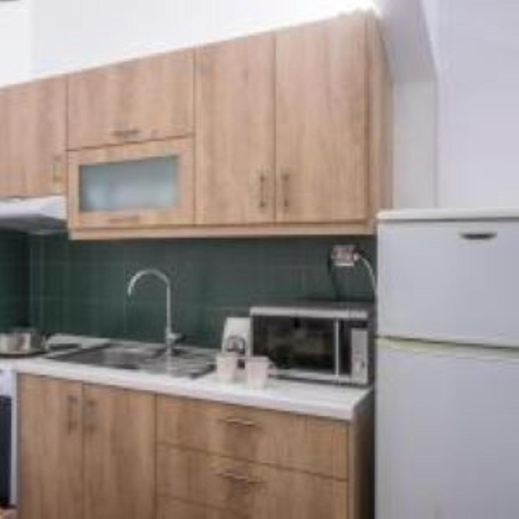 Apartment Exclusive Seaside Retreat With Shared Pool & Private Access